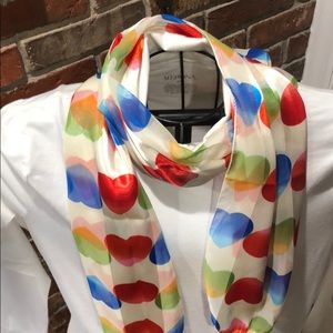 Heart scarf